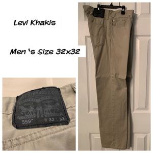 Men’s Levi’s Brand Khakis (32x32)